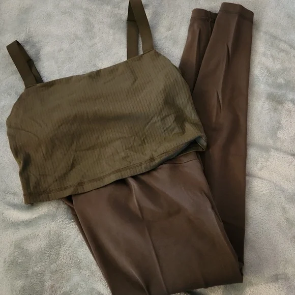 Aerie workout set SZ S - Picture 2 of 4